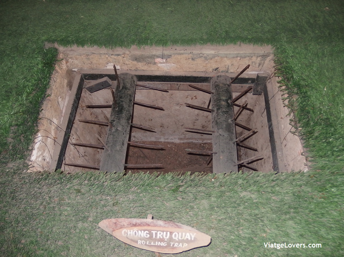 Cu Chi Tunnels. Vietnam -ViatgeLovers.com