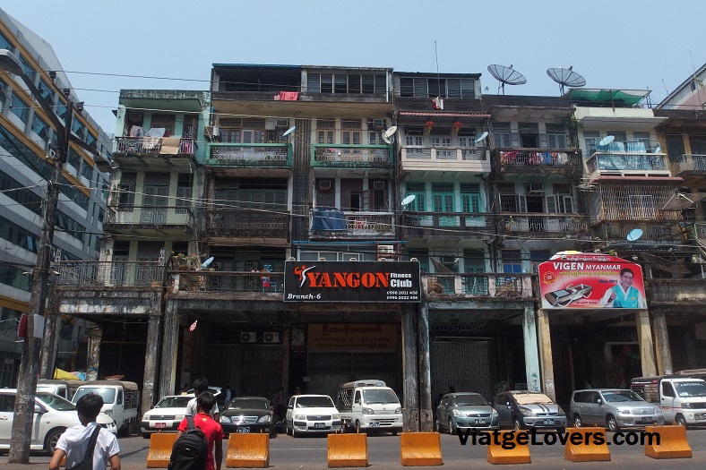 Yangon. Myanmar -ViatgeLovers.com